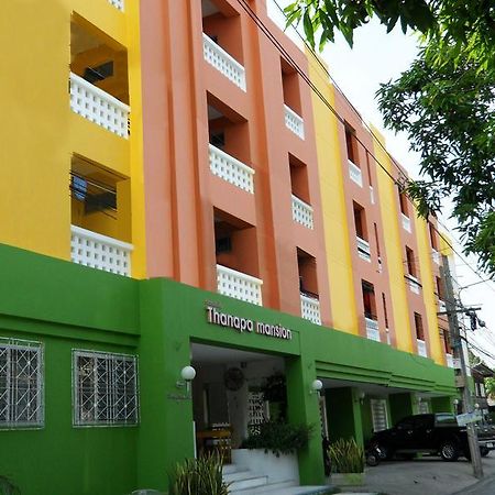 Thanapa Mansion Banguecoque Exterior foto